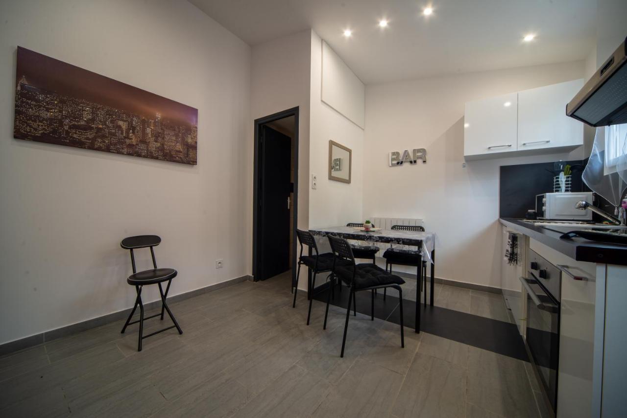 La Serenade - Appartements Confort Avec Terrasse Montreuil  Exterior foto